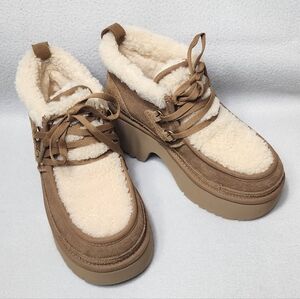 UGG Cozy Shearling Lined Women's Boots